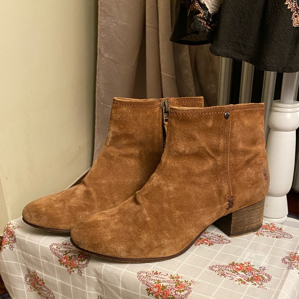 Trask 6.5 Zip-Up Ankle Boots Cognac Tan - Picture 4 of 7
